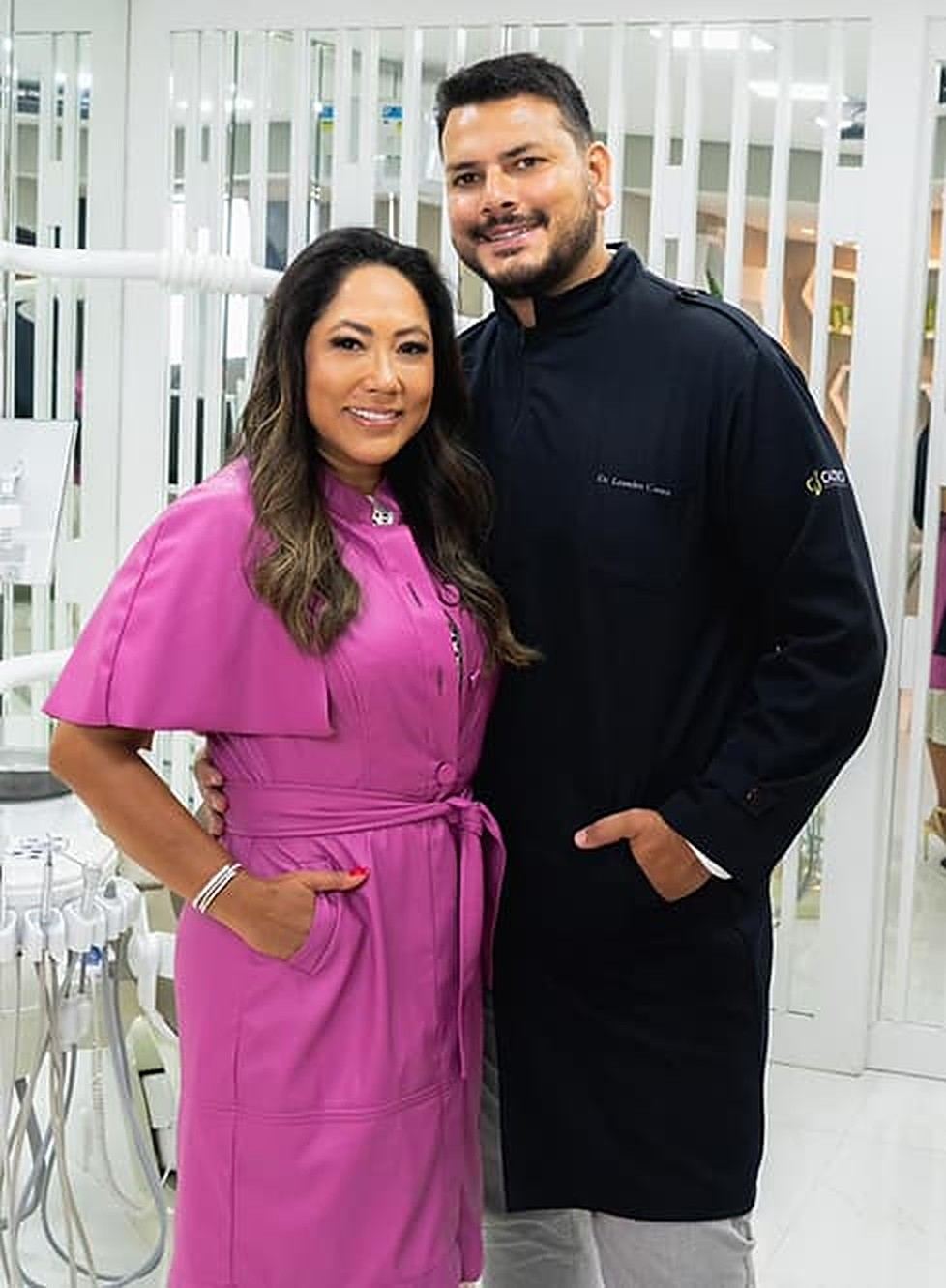 Dr. Leandro e Dra. Janine Castro